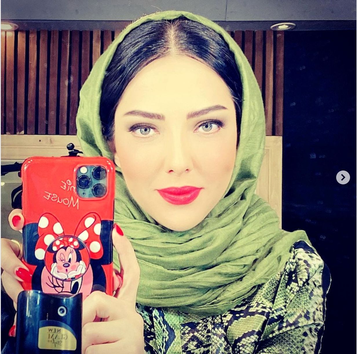 گیر عجیب مهران مدیری به لیلا اوتادی | لیلا اوتادی زیبایی اش را معاوضه کرد
